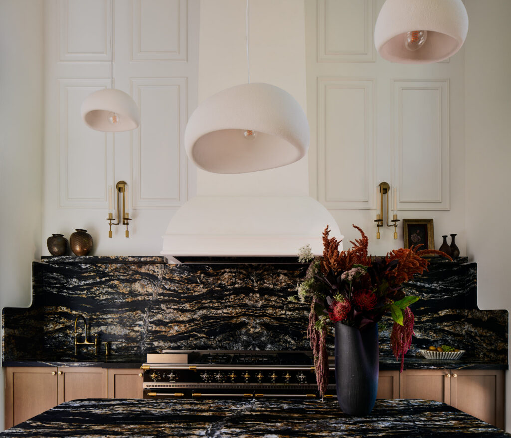 043 Harmen Design Astley